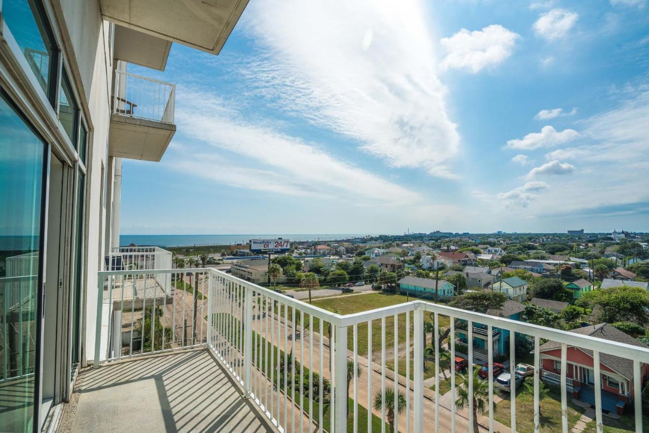 Sea It All Infinity Pool Ocean Views Steps From The Beach - A Perfect Romantic Getaway Lejlighed Galveston Eksteriør billede