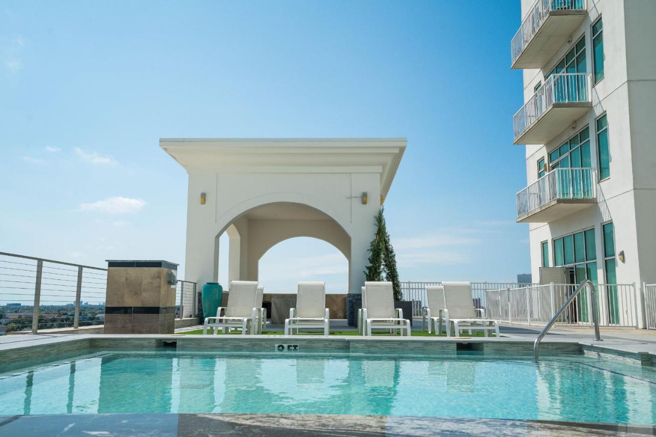 Sea It All Infinity Pool Ocean Views Steps From The Beach - A Perfect Romantic Getaway Lejlighed Galveston Eksteriør billede